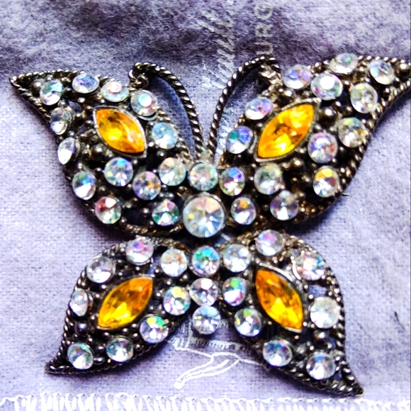 Nolan Miller Gun Metal Butterfly Brooch Aurora Borealis & Tourmaline Crystals - Picture 2 of 2